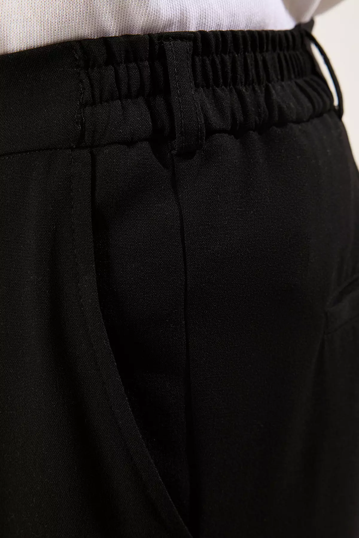 Baggy Fit Wide Leg Trousers