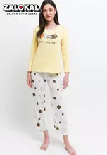 Light Yellow/ Offwhite