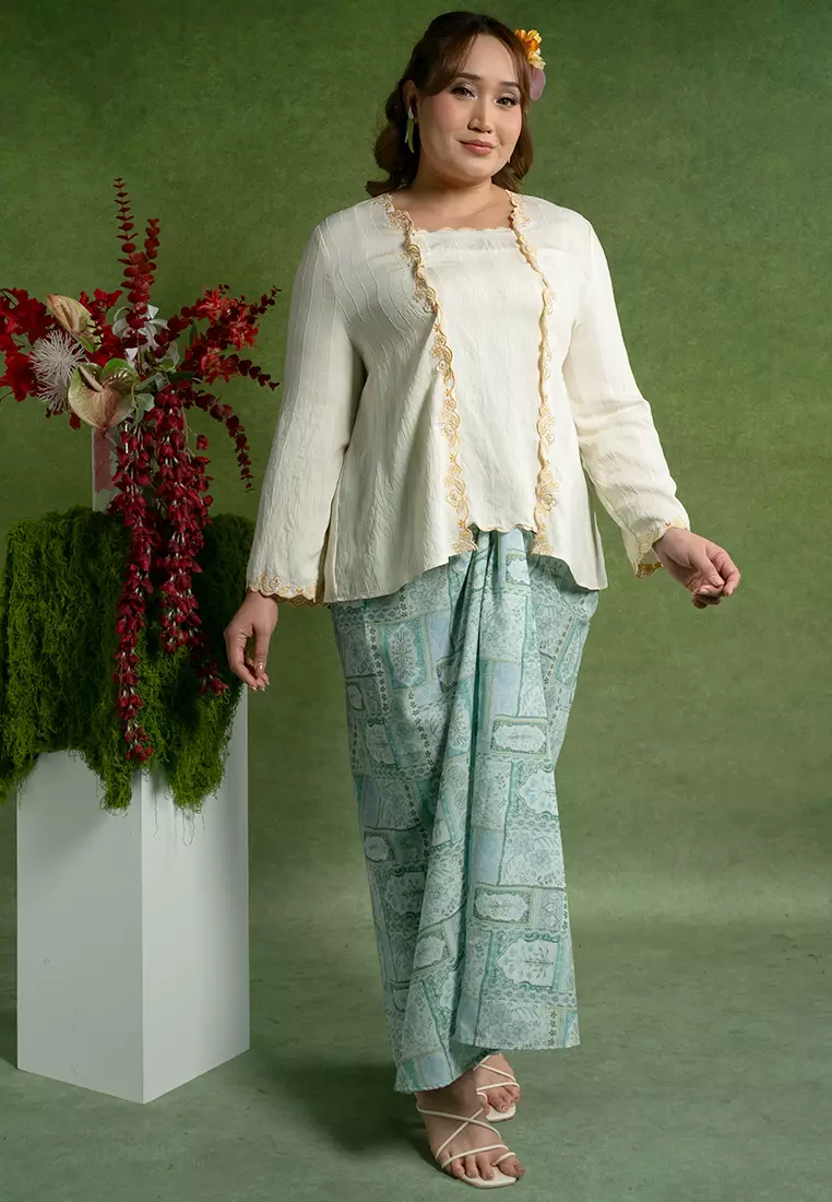Rina Plus Size 2-in-1 Kebaya Set