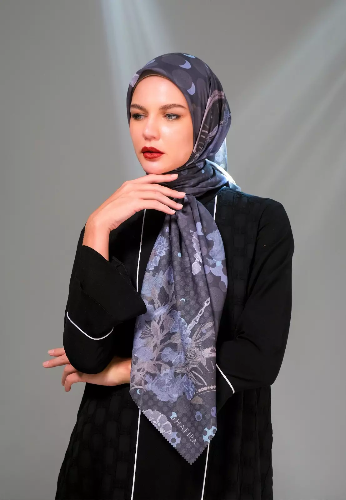 Nessie Printed Scarf | Hijab Kerudung Segi Empat Motif |