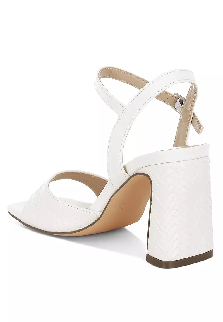 白色紋理人造皮革高跟鞋