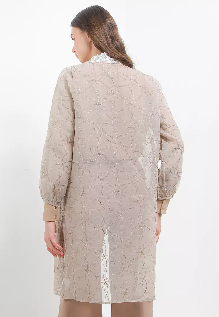 L/S Metallic Flo Emb Outer W/ Flo Lace Trim