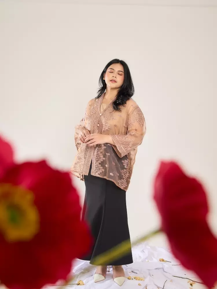 xtramiles Ladies top ayara party top kebaya gold