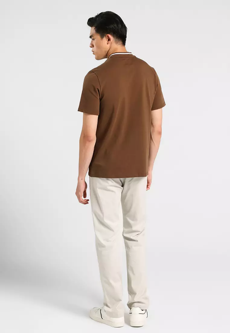 MANZONE - Polo Shirt Lengan Pendek Pria Maika 07 Slim Fit - Dark Brown Warna Brown_Dark