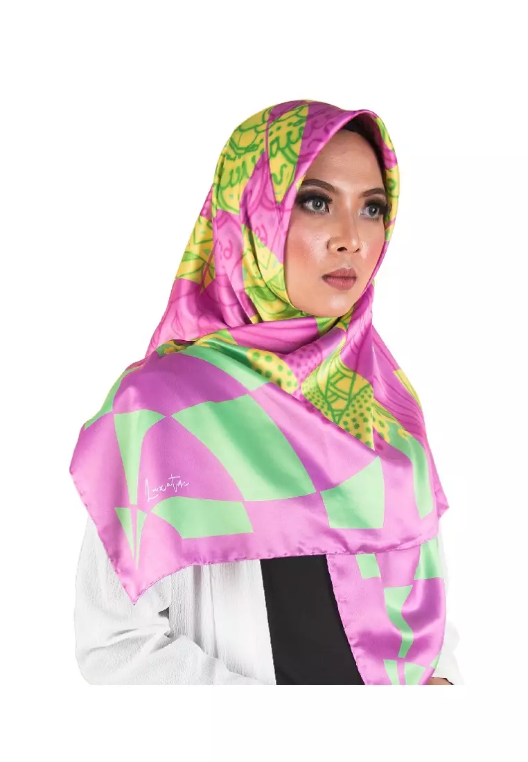 Luxatme Syattin Dark Moss Floral Scarf