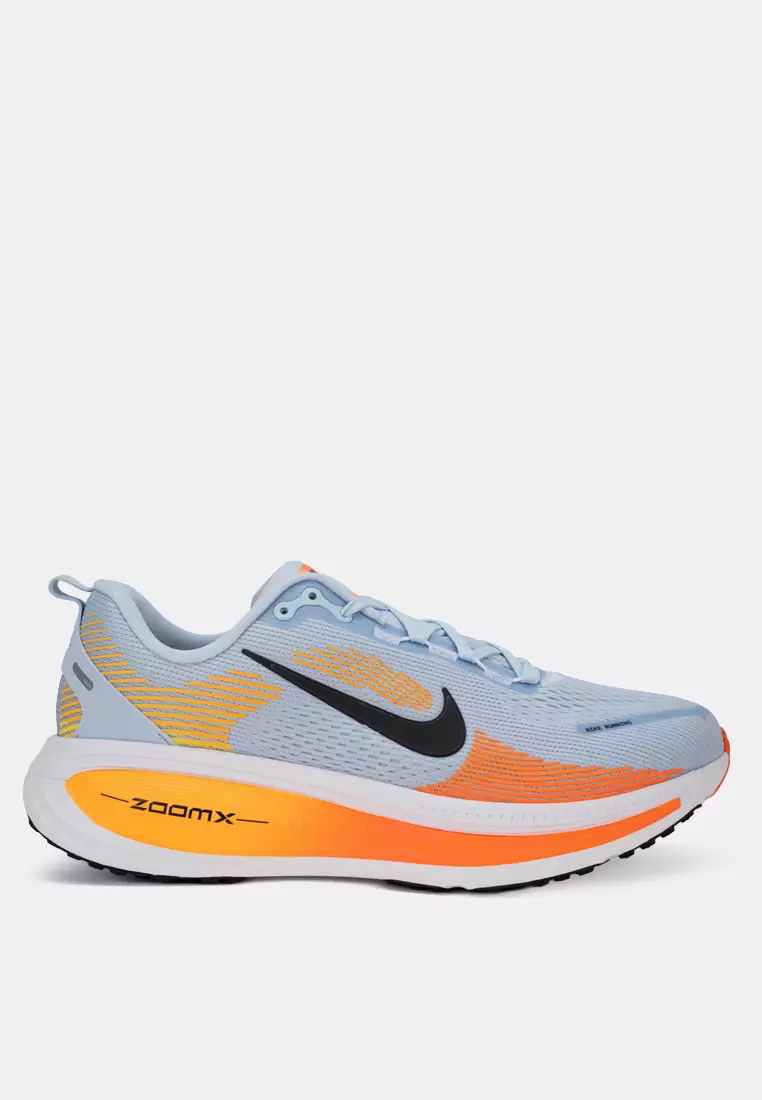 Vomero 18 Road Running Shoes (Wide)