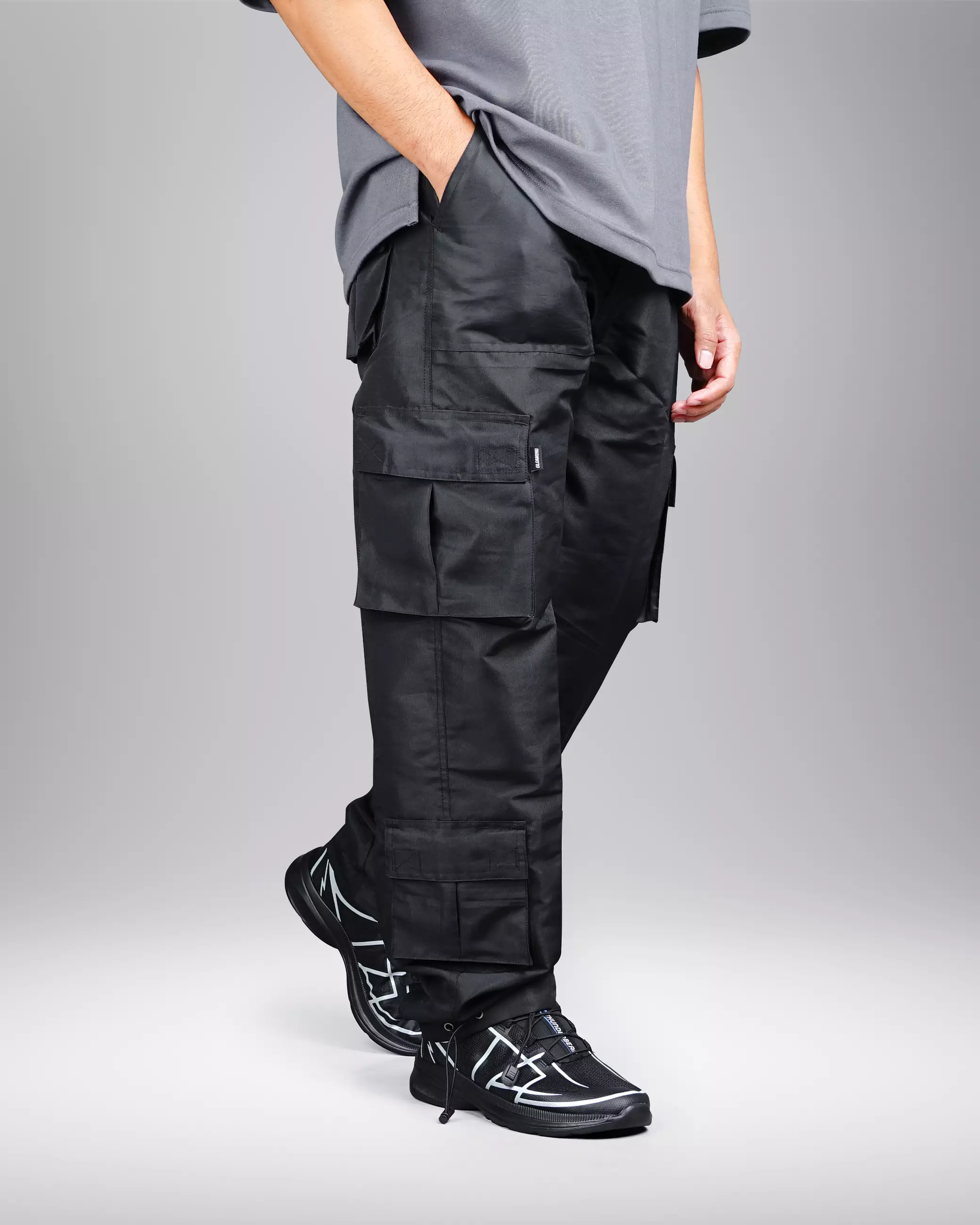 Trackpants Parasut Cargo Unisex Black