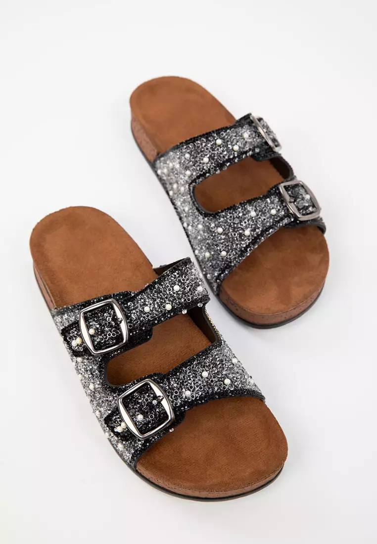 20229 Model Black Women's Slippers