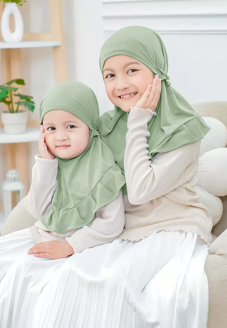 Cotton Bee - Ziva Ruffle Instan | Hijab Instan Anak | Kerudung Jilbab Bergo Tali Anak - Green Tea - S