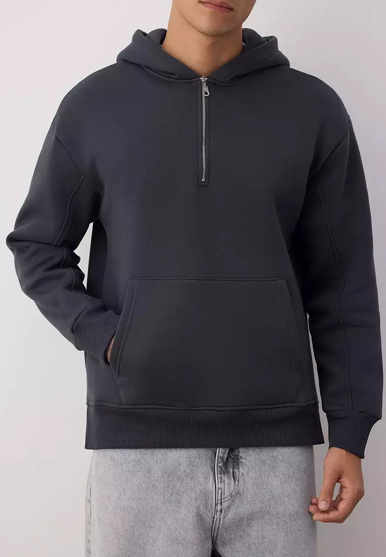 Basic Half-Zip Hoodie