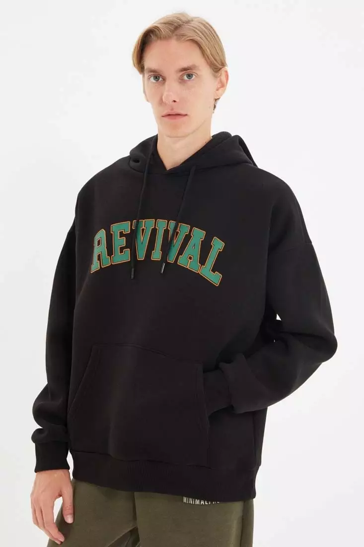 Buy Trendyol Black Unisex Oversize Fit Hoodie Sweatshirt 2023 Online |  ZALORA Singapore