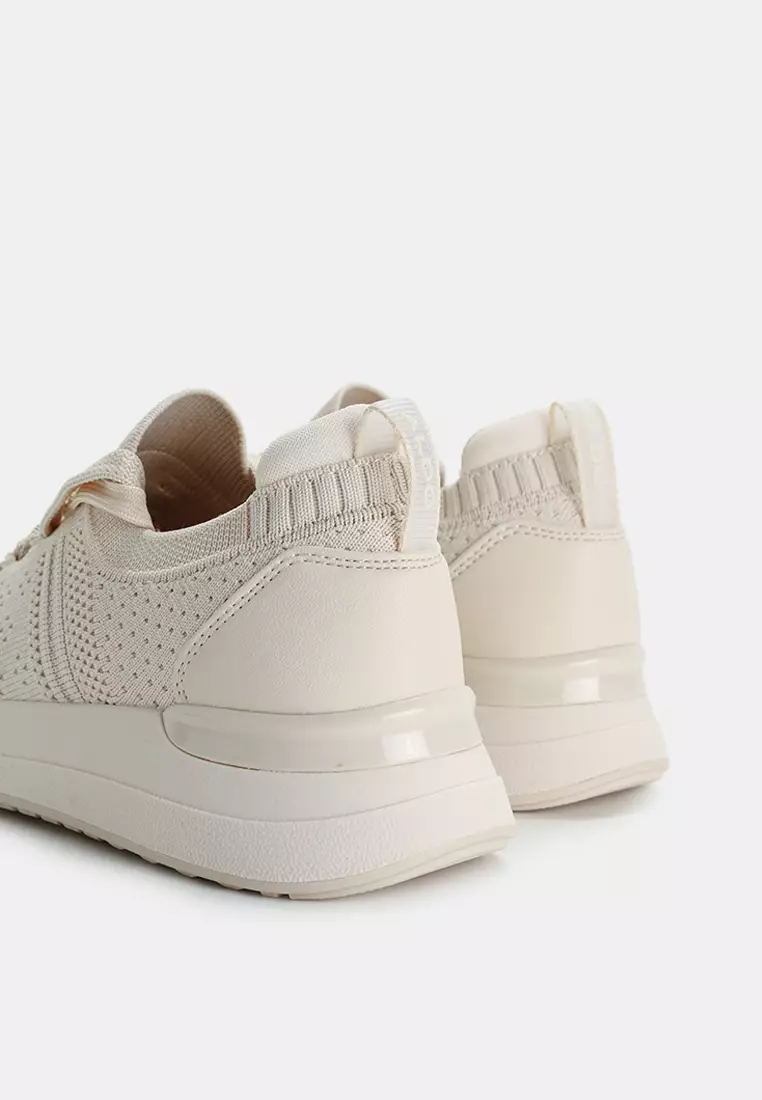 Korra Jogger Shoes