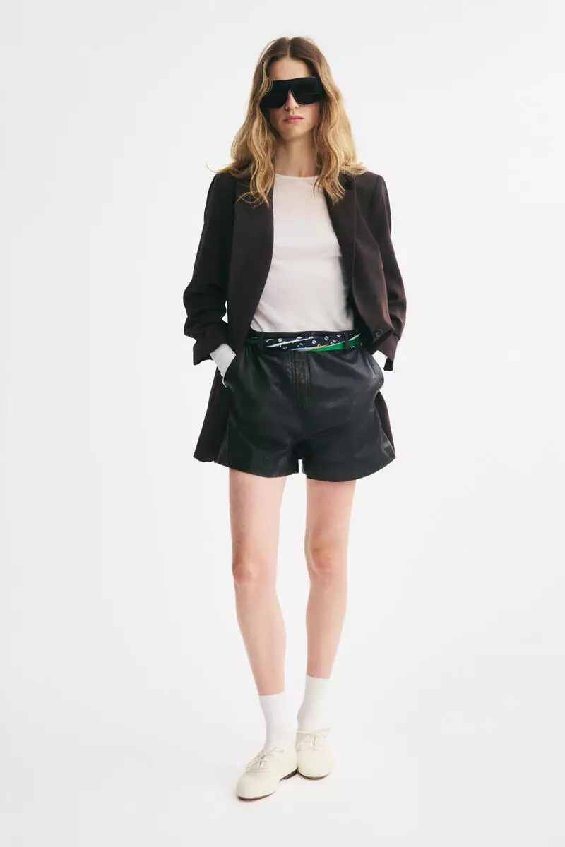 Gathered-sleeve blazer