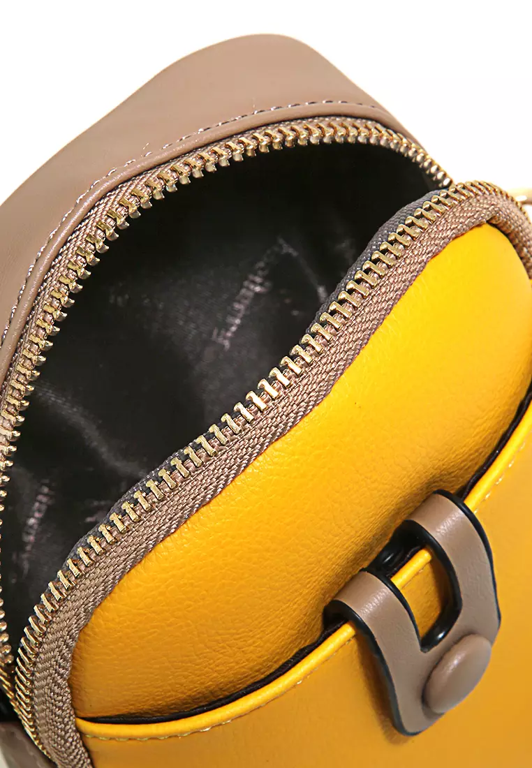 Sling Bag Tas Selempang Handphone Wanita Uniqe Design Large Compartment Material Leather ORIGINAL