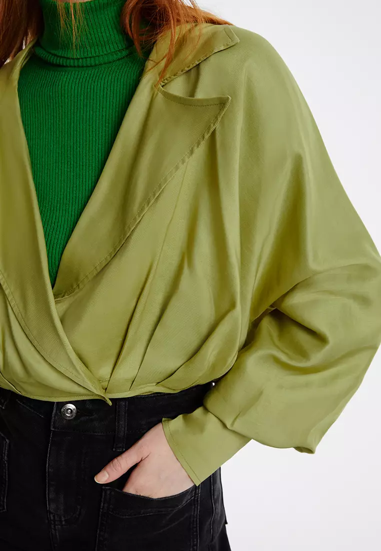 Lapel Collared Cropped Shirt