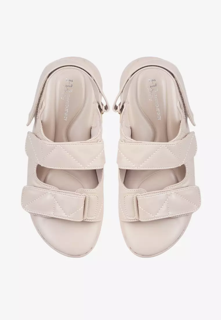 Sepatu Sandal Sporty Platform dengan Velcro Wanita L.Janette 02