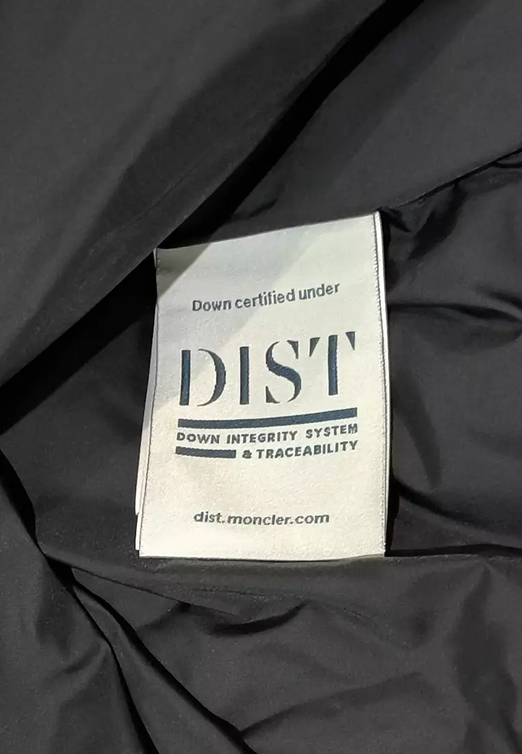 心愛的 Moncler “Hintertux” 男士黑色羽絨外套 - O1-1A00059-53071-999-4