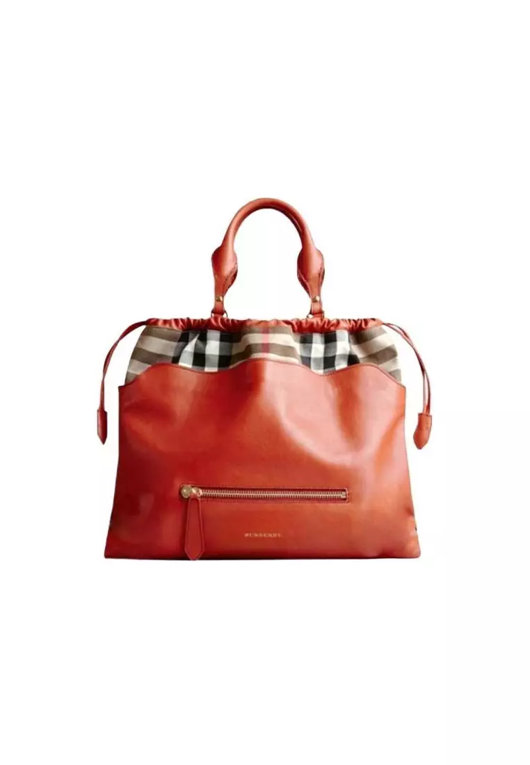 burberry tote red