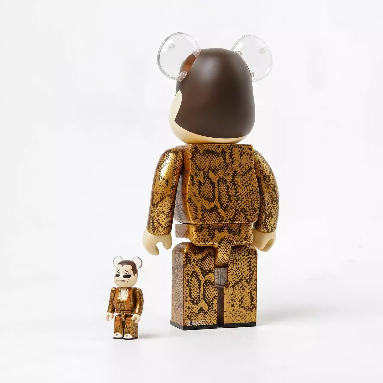 BEARBRICK PIKO TARO PPAP 400 100 100% ORIGINAL - 400% 100%