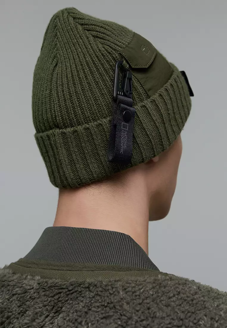 Field Engineered Middle Beanie