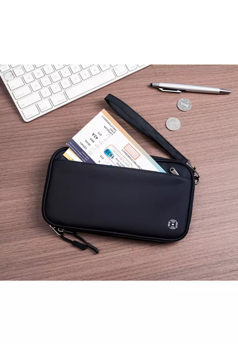 Travel multifunctional slant bag