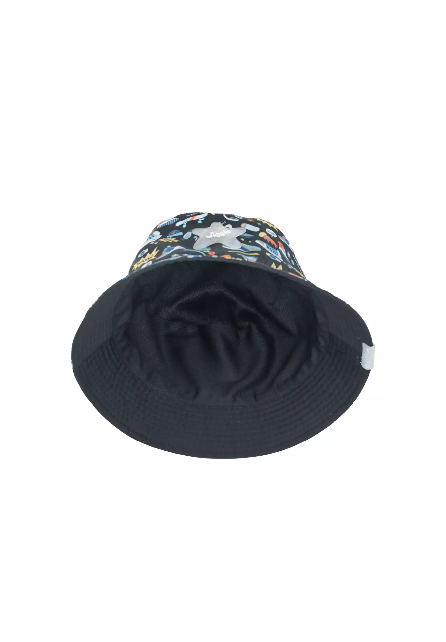 Bucket Hat Sneaker Fans