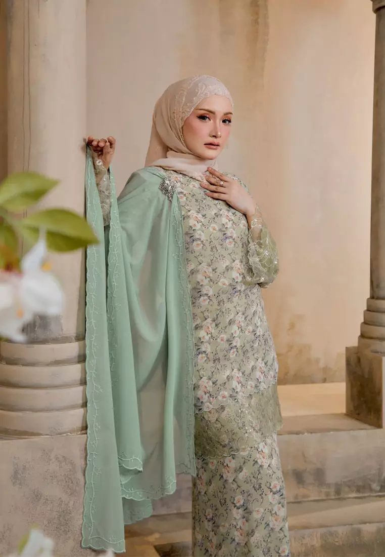 Kasturi Luxe Kurung Modern Chiffon with Sequin Lace