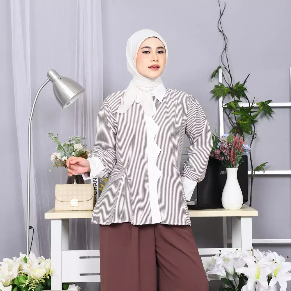 Katya Kemeja Peplum Zigzag - Coffee M19998 R44S2