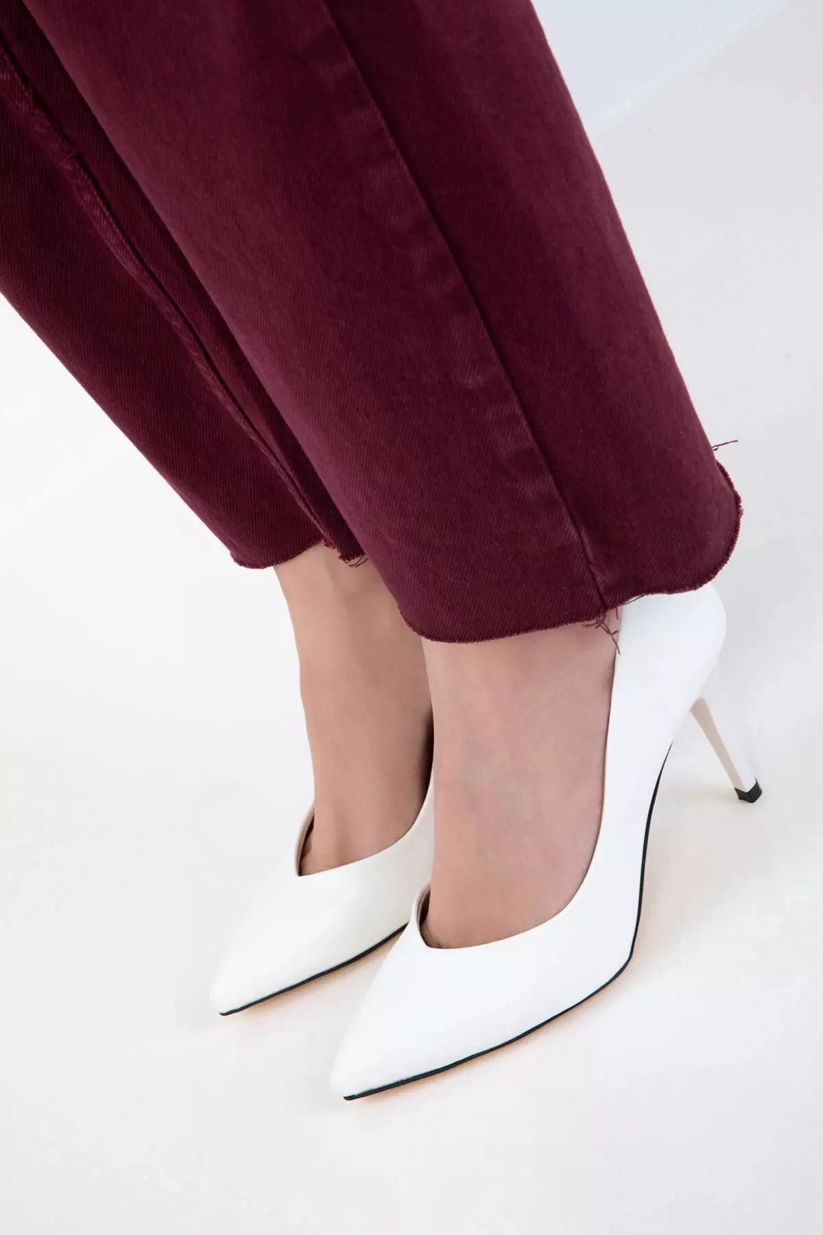 White Women's Classic Heeled Shoes 19549