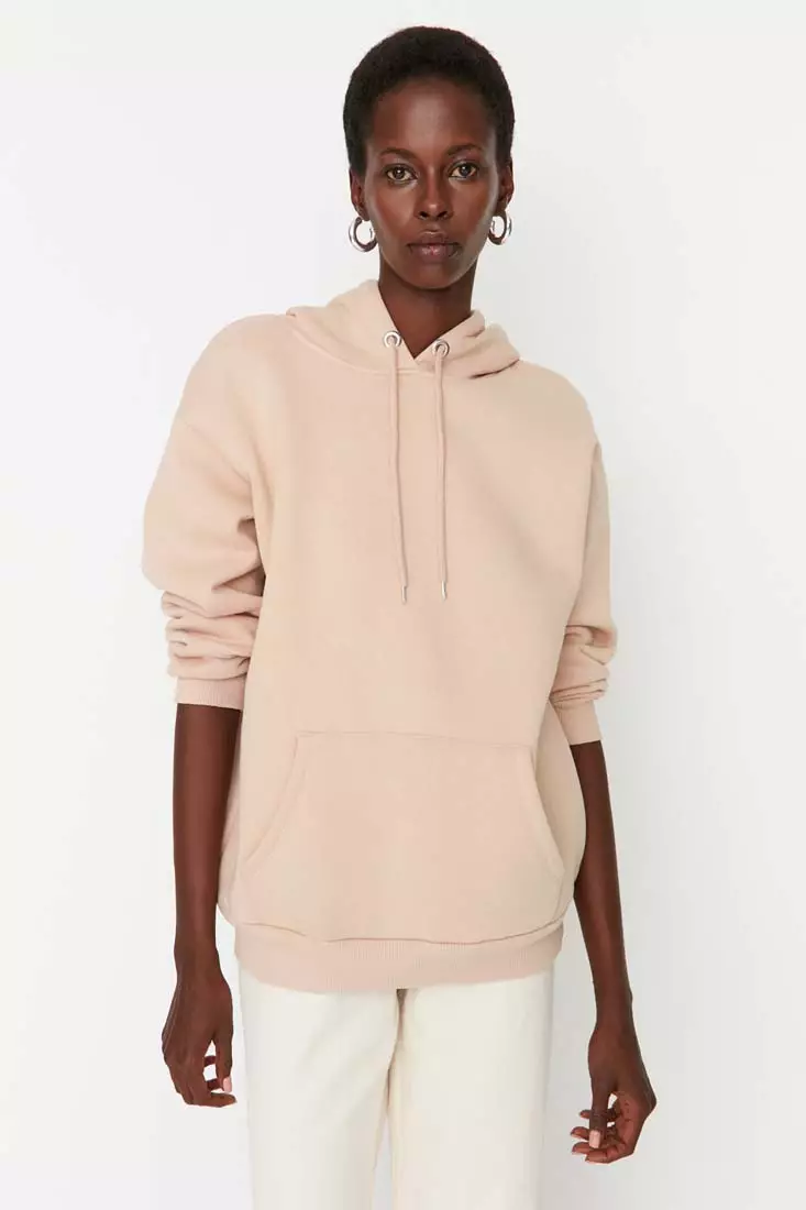 Kangaroo pocket hoodie store