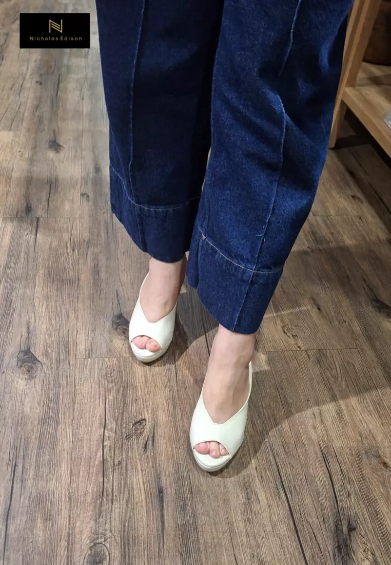 Nicholas Edison Heel Lela Cream