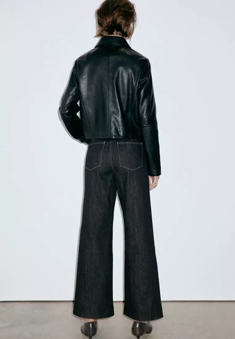 High-Waisted Wide Leg Jeans With Stitching