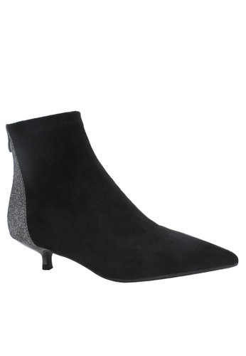 Twenty Eight Shoes black Color Matching Synthetic Suede Ankle Boots 1592-22 068BCSH52C2EA6GS_1