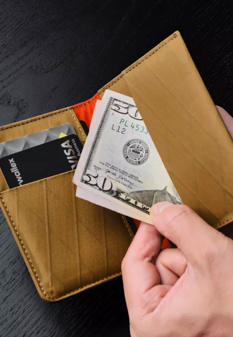 Alpaka ARK Bifold Wallet - Coyote Brown