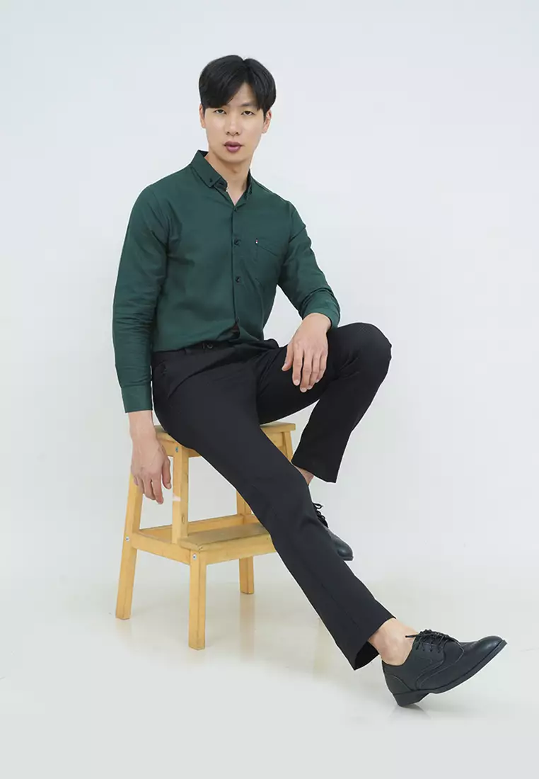Kemeja lengan panjang pria formal slim fit soft green houseofcuff