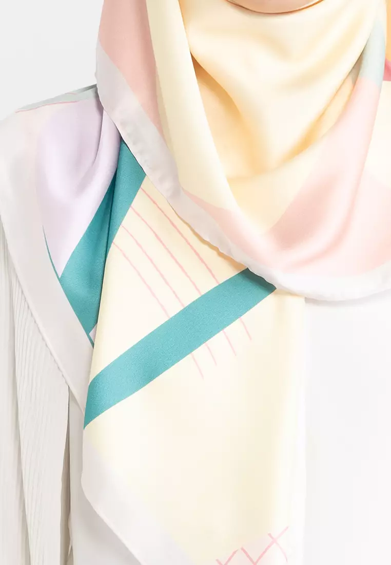 Botanica Printed Square in Popsicle