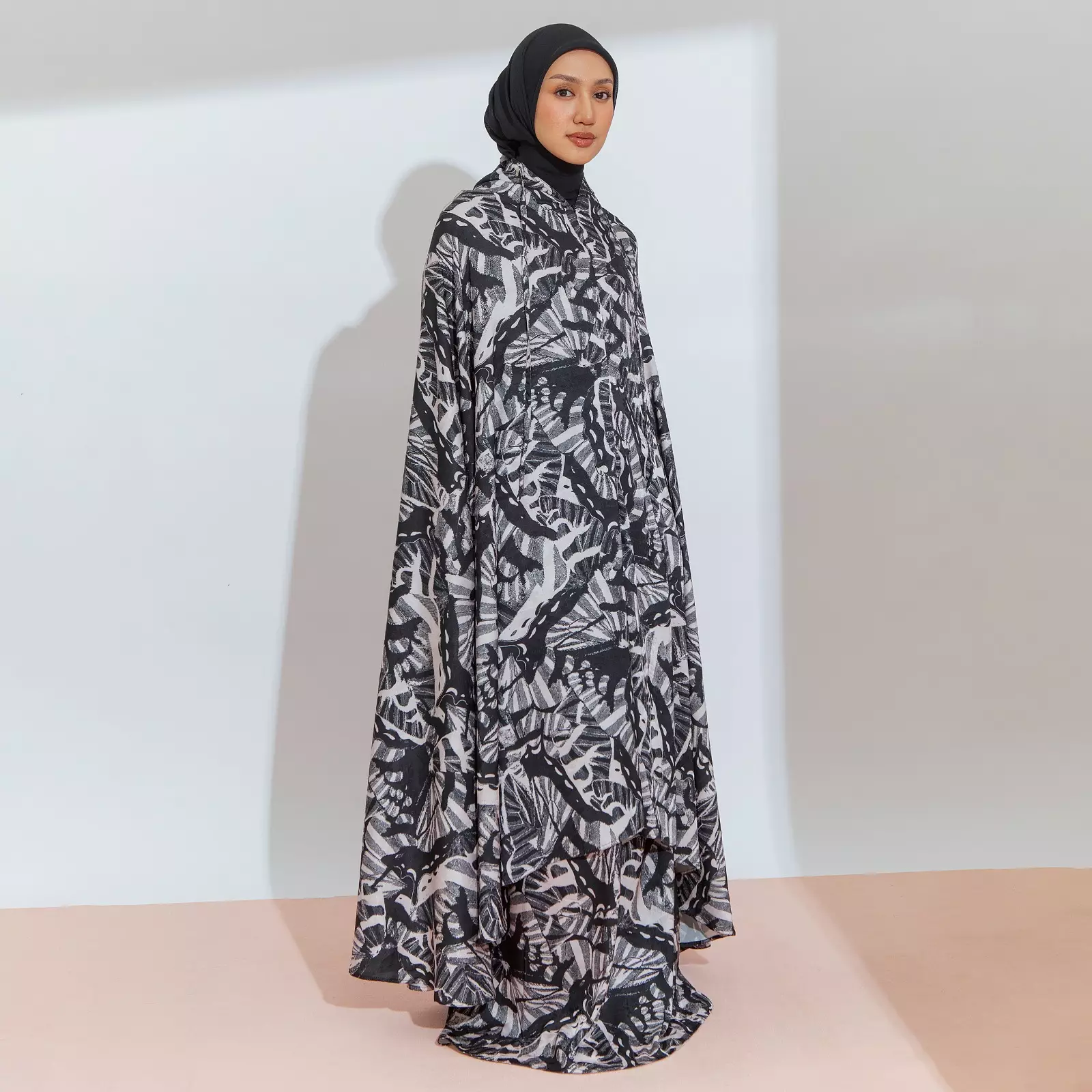 Miraya Prayer Set Creamy Black