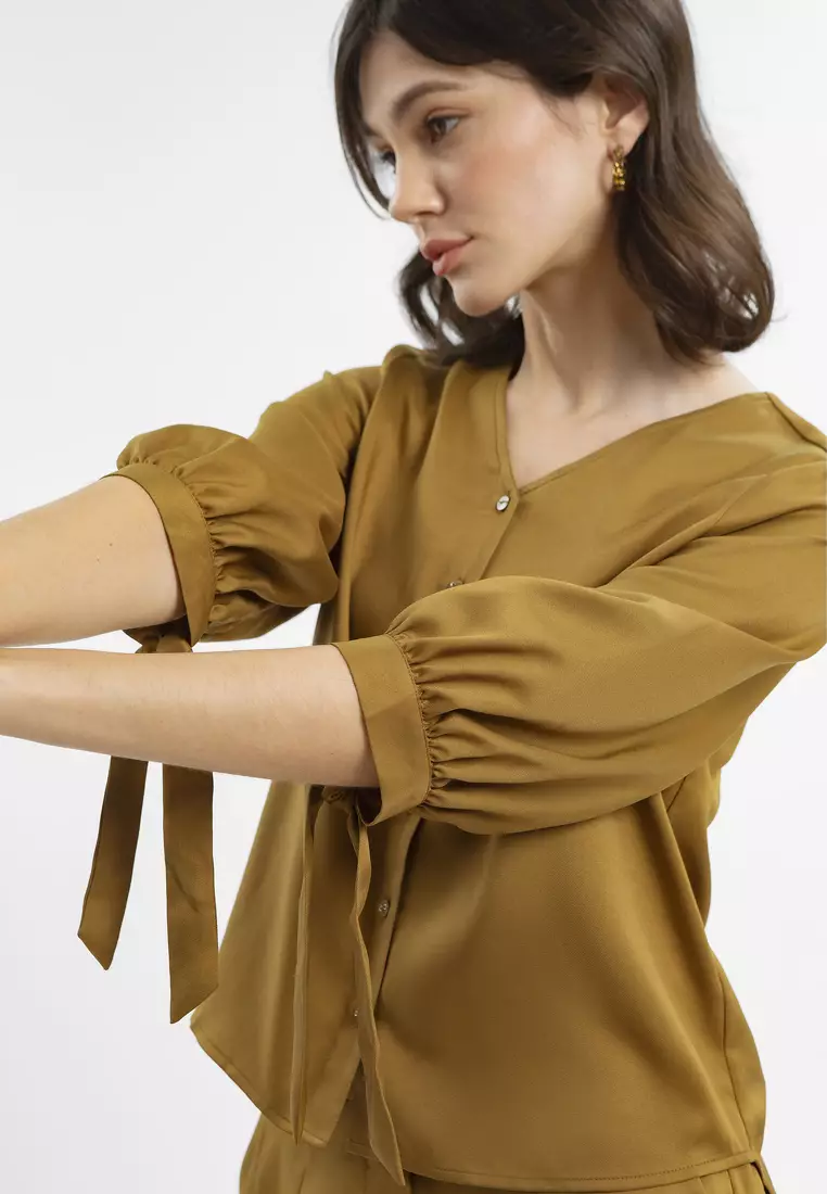 Minimal Hellena Blouse Deep Mustard