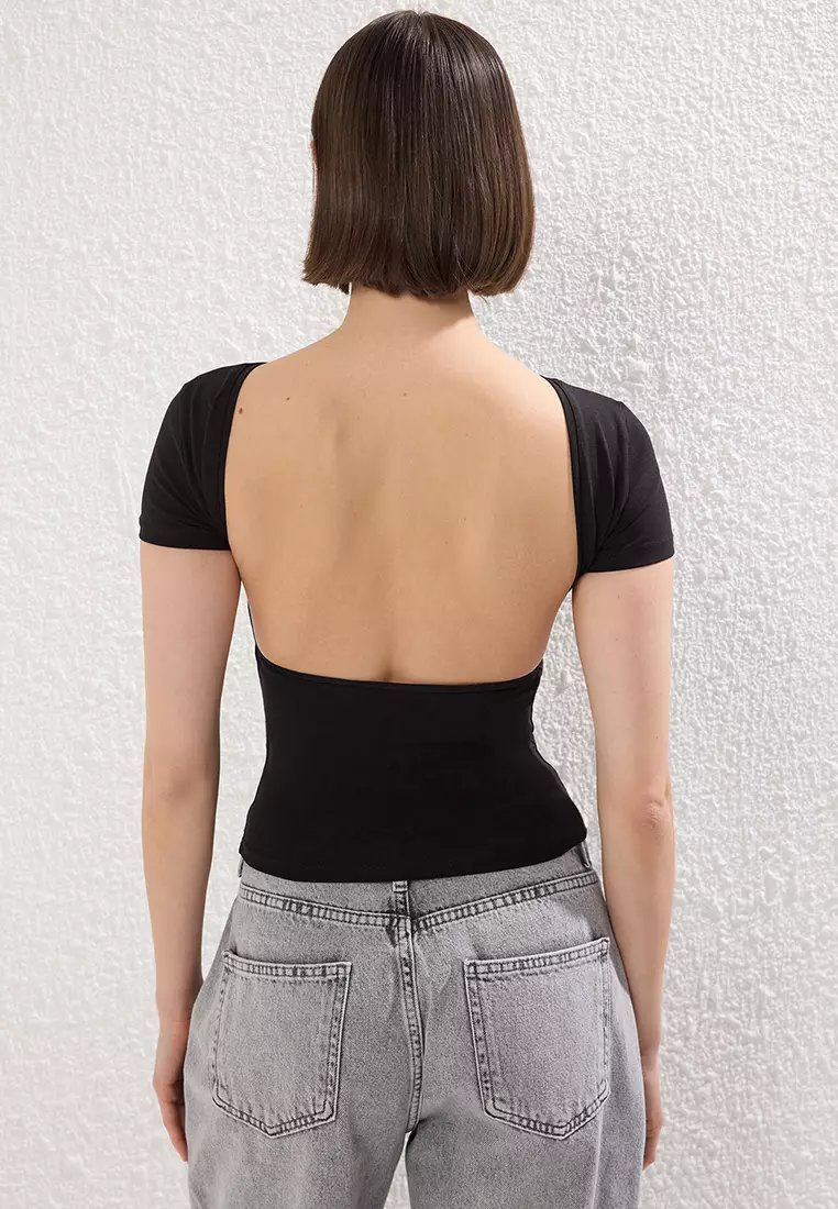 Black Backless Chest Padded Fitted/Body-Smoothing Knitted Blouse TWOSS25BZ00468