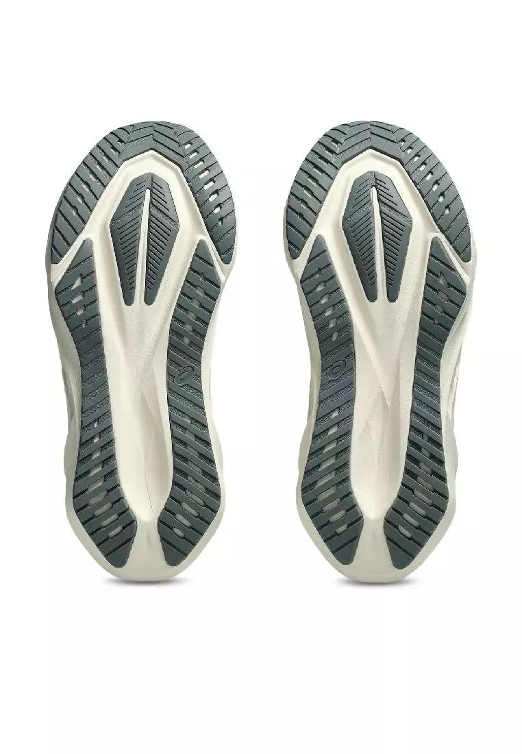 NOVABLAST 5 ATC RUNNING SHOES 1012B811-400