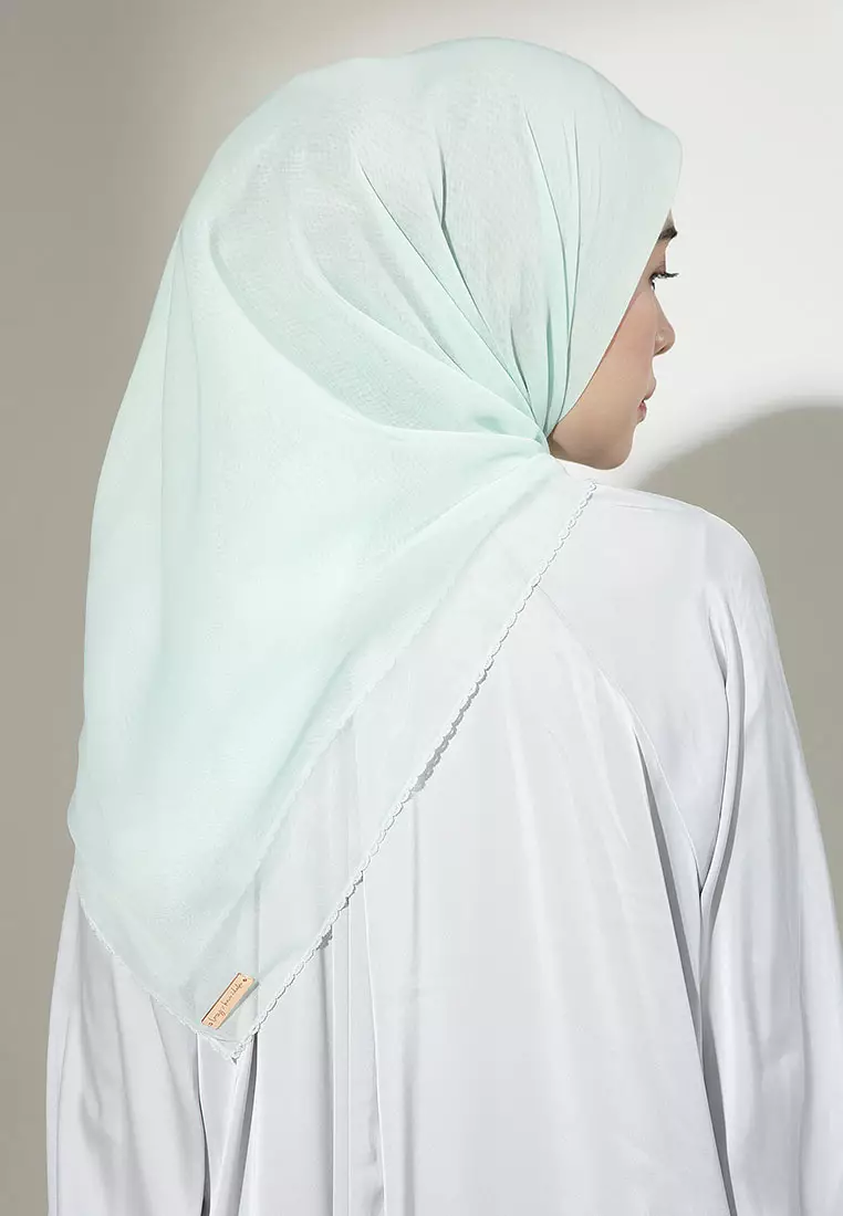 Paris Embroidery Signature Square (Lozy X Hamidah) Mint