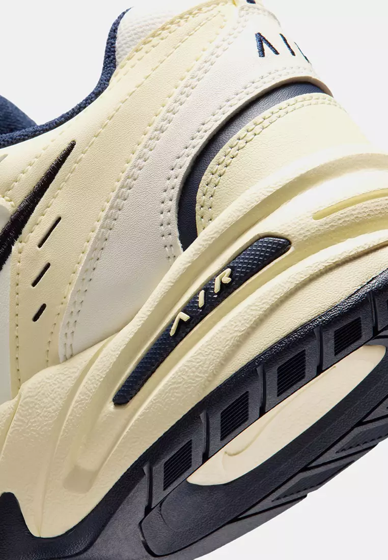 Air Monarch IV Workout Shoes