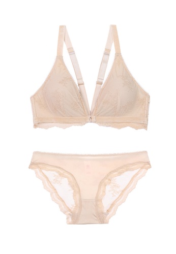 ZITIQUE beige Women's European Style 3/4 Cup Front Buckle Seamless Thin Pad Nylon Lingerie Set (Bra And Underwear) - Beige B8447USFBBB2F1GS_1