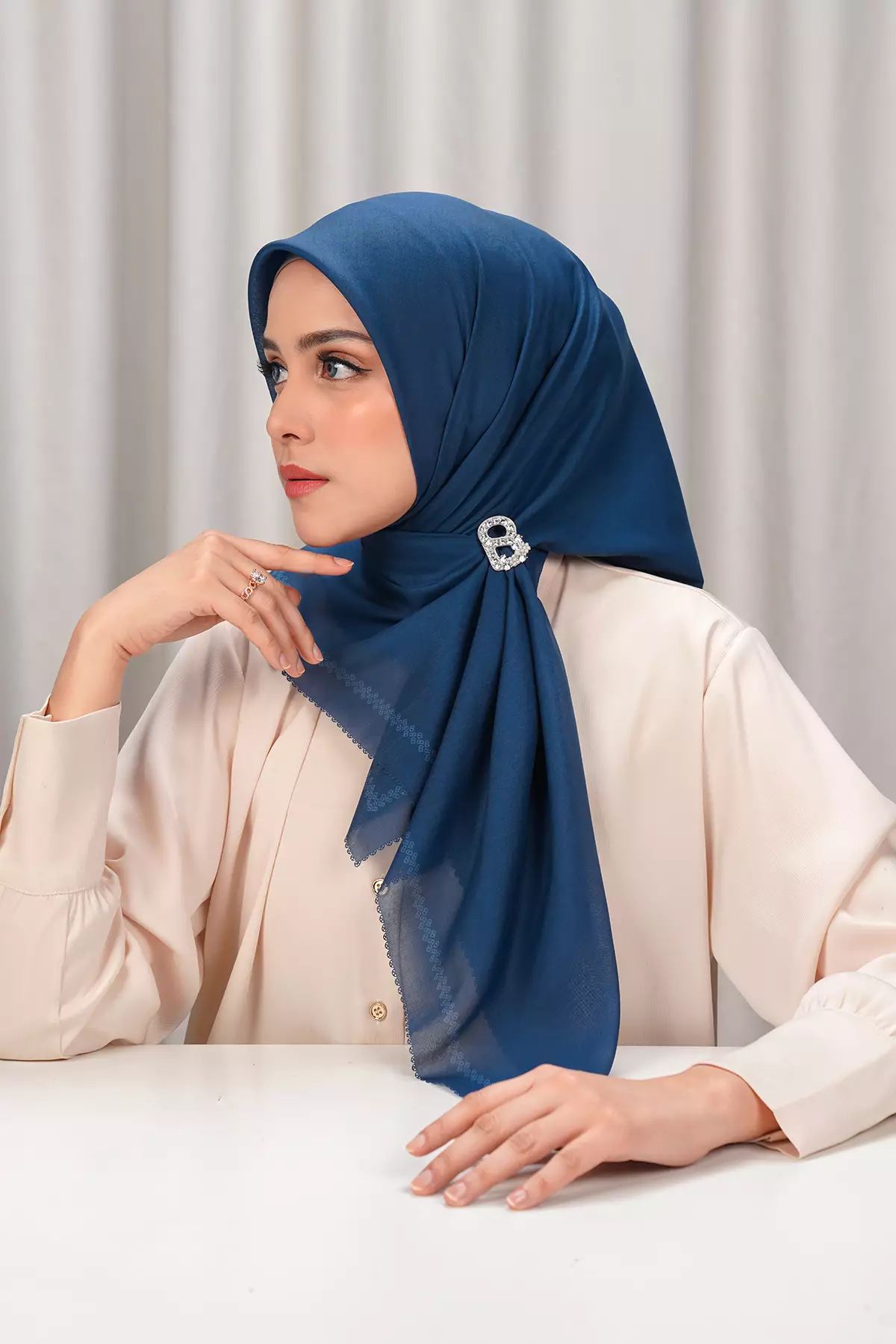 Today's Scarf - Estate Blue