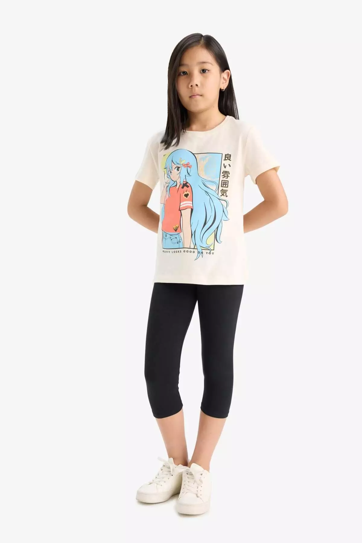 Girl's Crew Neck Anime Printed Short Sleeve T-Shirt E0350A825Sm