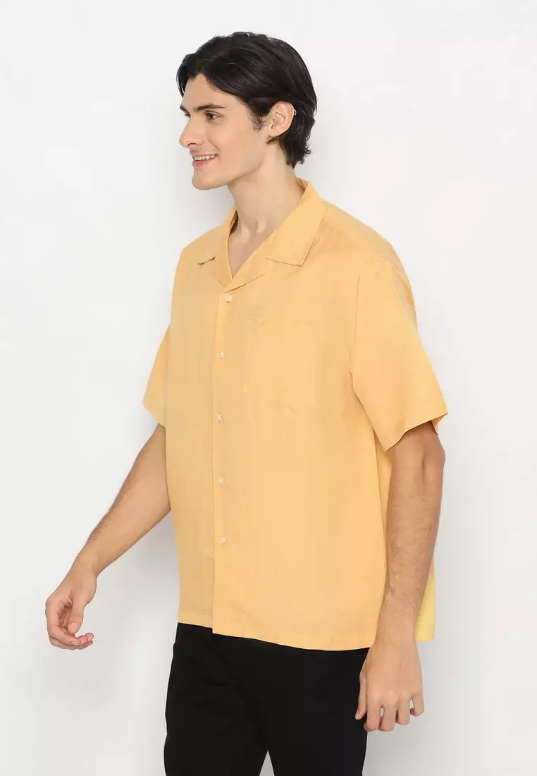 RBJ Kemeja Polos Linen Krah Hawaii Kuning Regular Fit Pria
