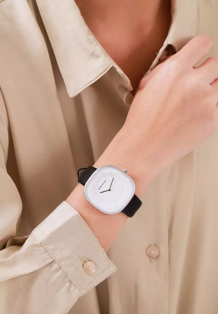 Sofia Unasha Classic Square Black