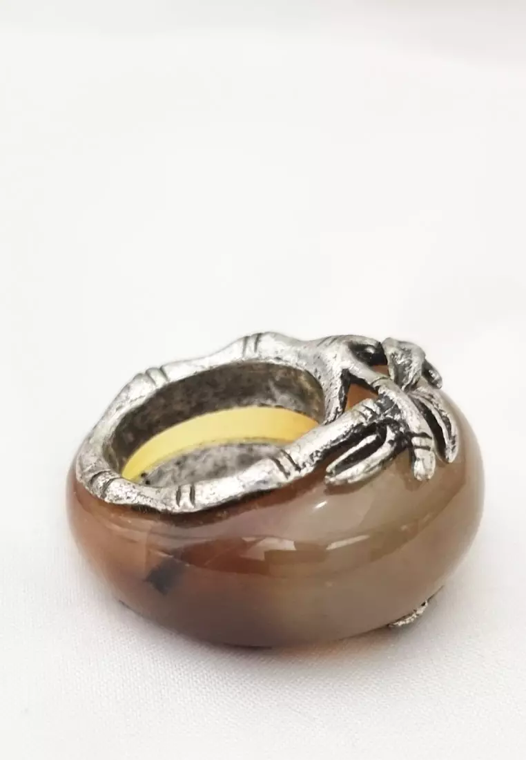 Jade Signature Ring Cincin Wanita Brown