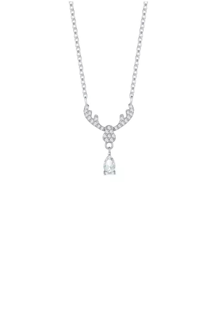 Reindeer necklace new arrivals