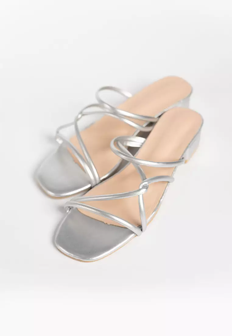 Jasmine Cross Sandals
